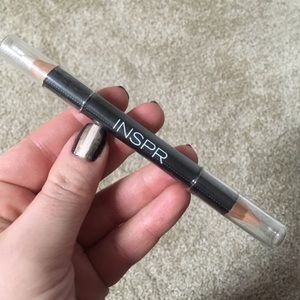 INSPR dual brow highlighter