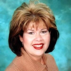 Meet your Posher, Liz