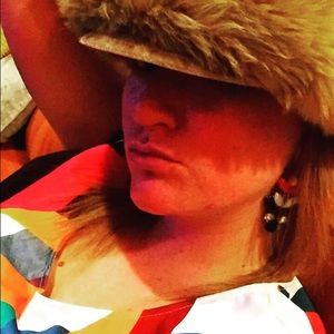 Meet your Posher, Skyla