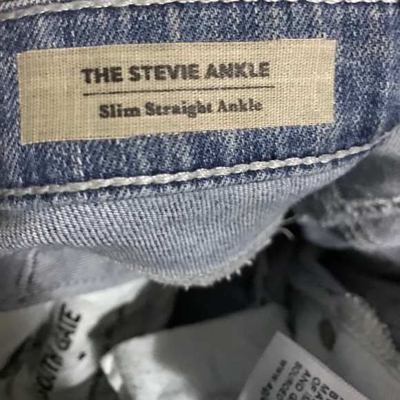 ✨AG Stevie jeans✨ - Picture 2 of 3