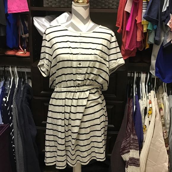 Forever 21 Black Striped Dress - 2X
