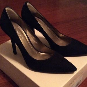 BCBGeneration - Black Kid Suede pumps