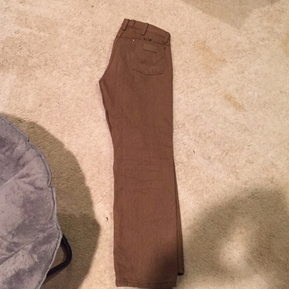 Awesome jeans! Great for boots and winter and work