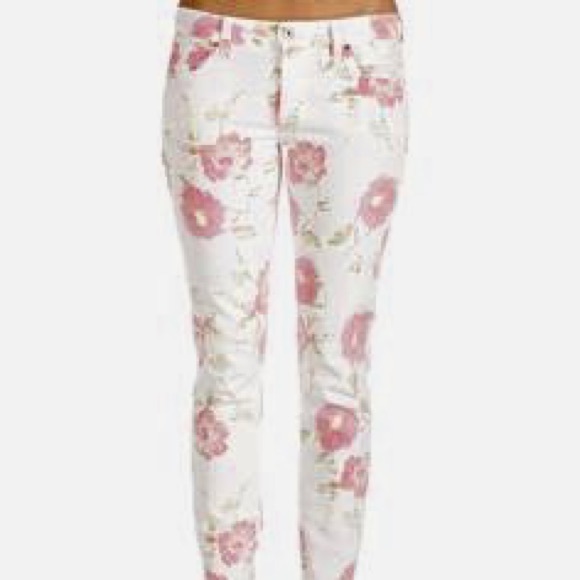NWT Just USA Floral Skinny Jeans