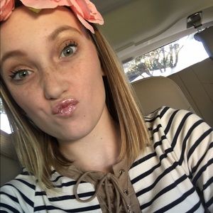 Meet your Posher, Cora