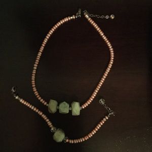 Necklace and bracelet set