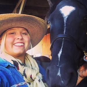 Meet your Posher, Ellie