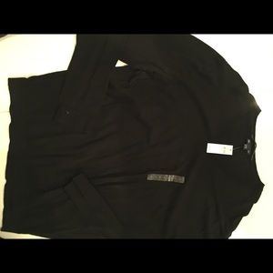 Black Gap V Neck long sleeve shirt