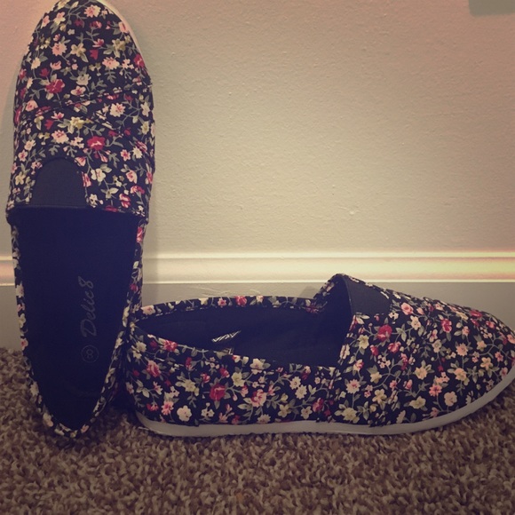 Floral Slip On Shoes