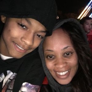 Meet your Posher, Tosha