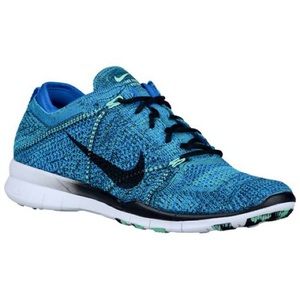 New! NIKE FREE TR 5 FLYKNIT - Blue, Size 6