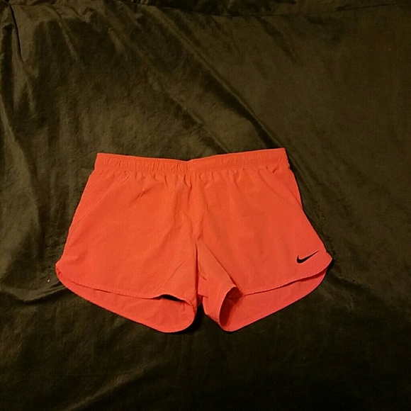 FLASH SALE Nike Dri-Fit Large - Picture 1 of 4