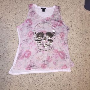Floral tank with skull
