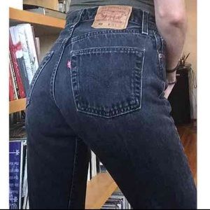 🚫SOLD🚫Vintage Slim Fit 501s 🤘🏼 sz 24