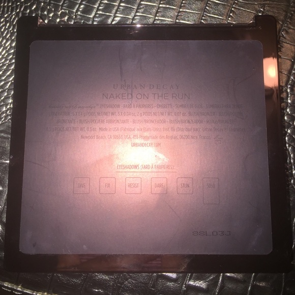 Naked on the Run - Picture 4 of 4