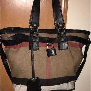 Burberry tote travel bag