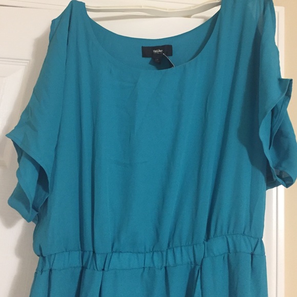 Gorgeous Blue green maxi - good for day or night - Picture 3 of 4