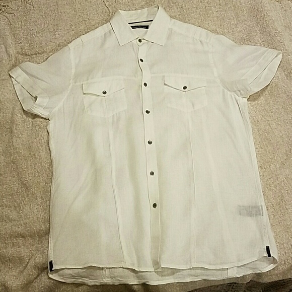 Kenneth Cole 100%linen button up short sleeveshirt
