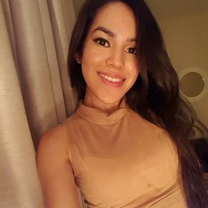 Meet your Posher, Ceci