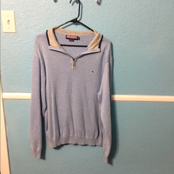 Vineyard Vines sweater