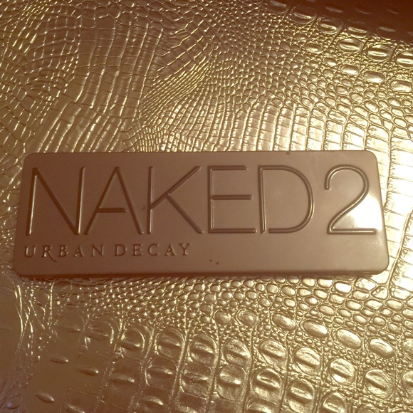Urban Decay Naked 2 Palette - Picture 1 of 4