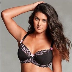 💥LAST PRICE DROP BEFORE DONATION💥