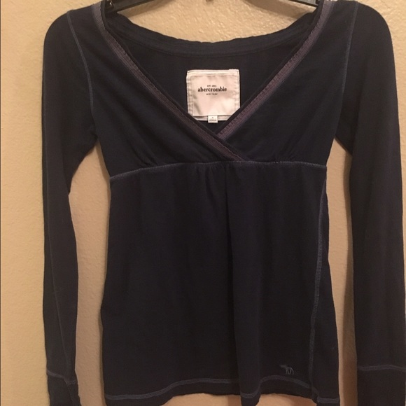 Amber Crombie shirt size m