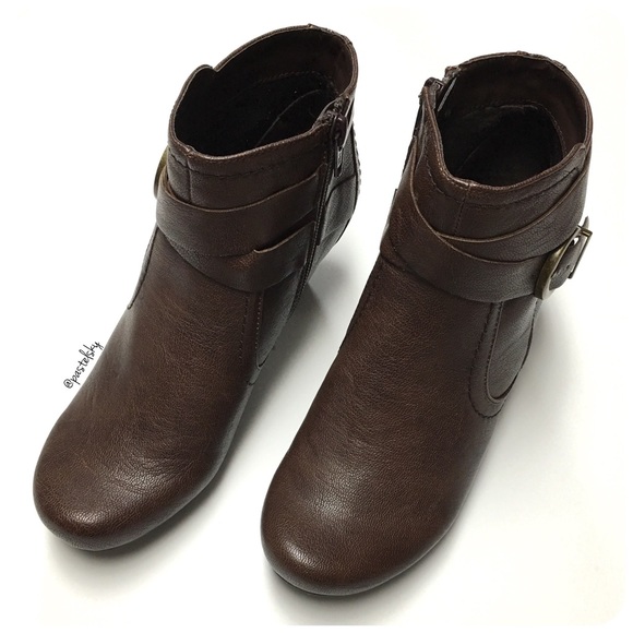 🆕 NATURALIZER ankle booties - Picture 2 of 5