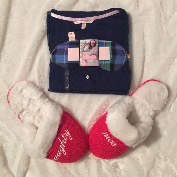 PINK Victoria's Secret Other - Victoria's Secret pajama set