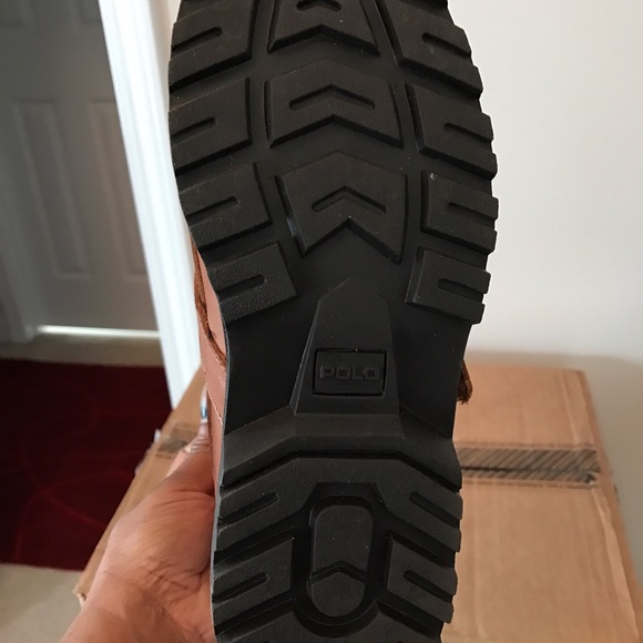 Shoes - Picture 4 of 4