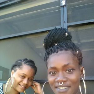 Meet your Posher, Laquintay