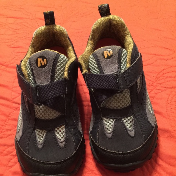 Blue/ yellow shoes