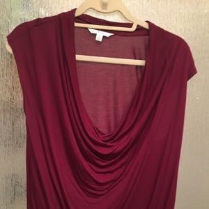 Wine draped- tee