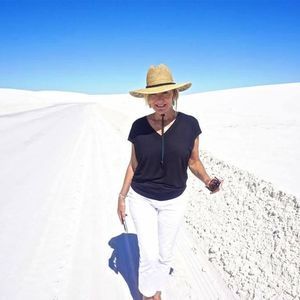 Meet your Posher, Debbie