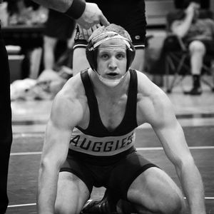 Meet your Posher, Logan