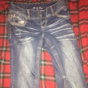Juniors blue jeans