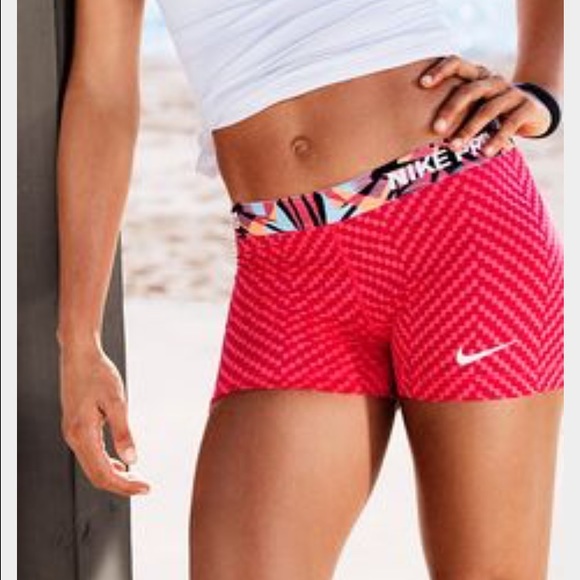 Nike pro workout shorts