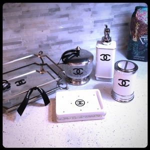 Chanel bathroom set