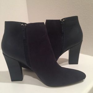 NEW! Navy Blue Nine West Ankle Boot