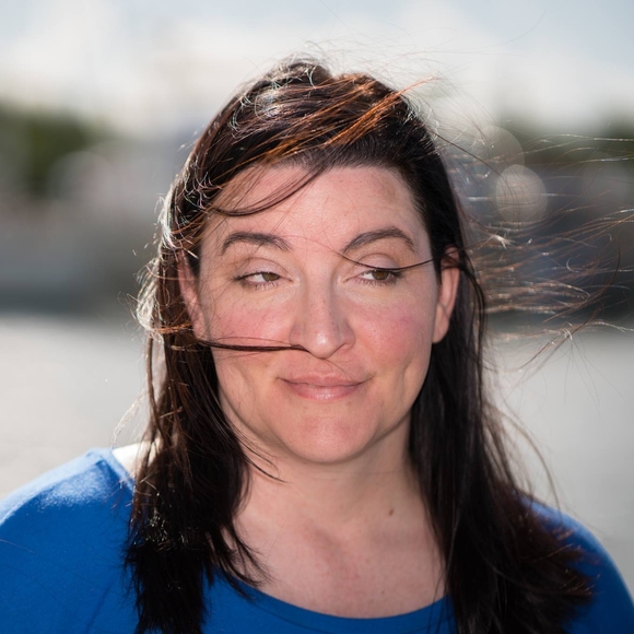 Meet your Posher, Stacy