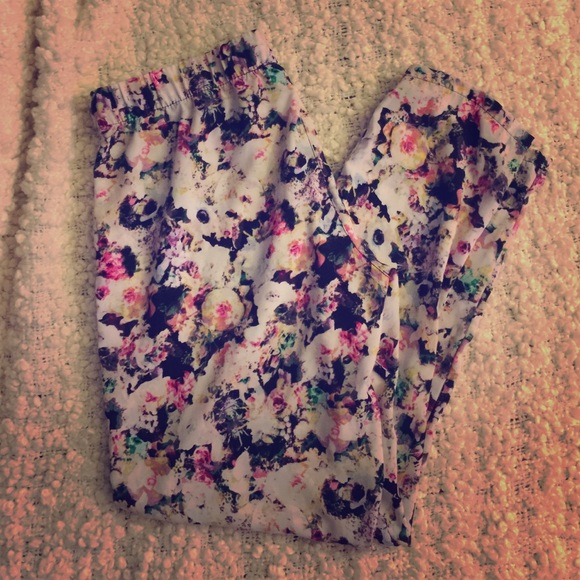 Floral pajama pants - Picture 1 of 1