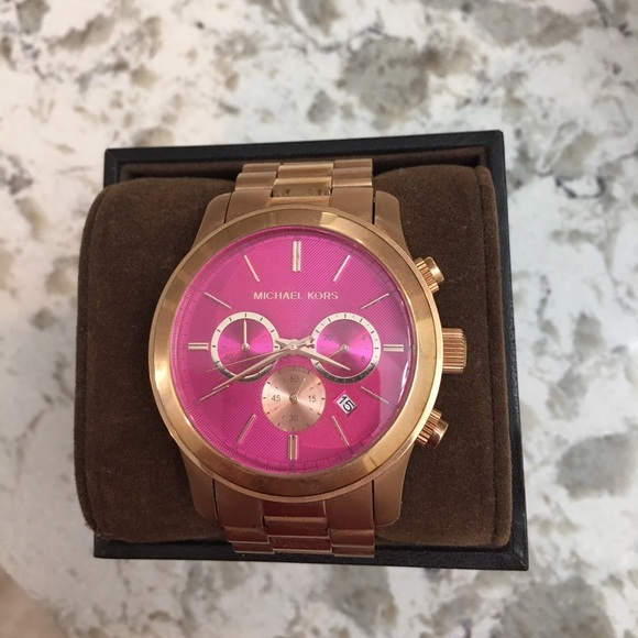 Michael Kors Accessories - Micheal kors rose gold runway watch