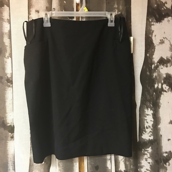 Women's Professional Skirt