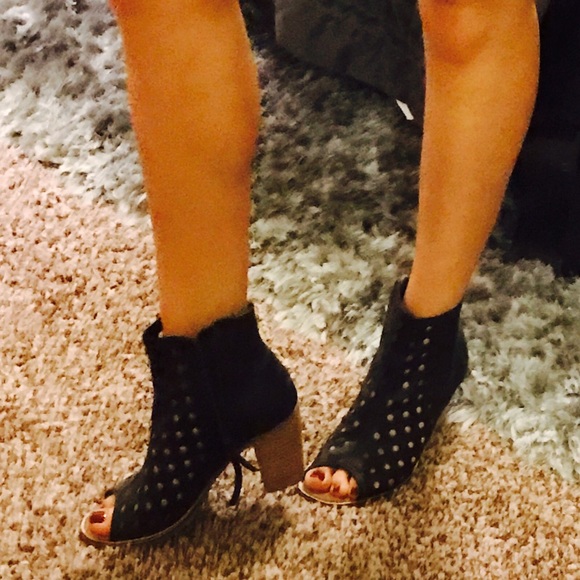Toms booties