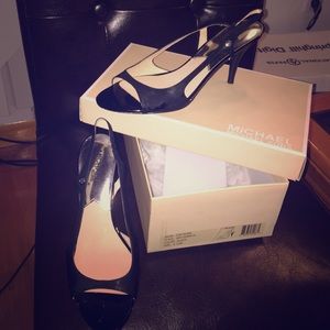 Woman's Michael Michael KORS heels