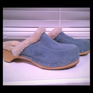 UGG Suede Mule/Clog