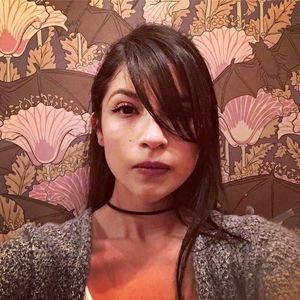 Meet your Posher, Leslie