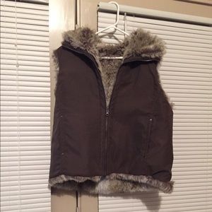 Fur vest