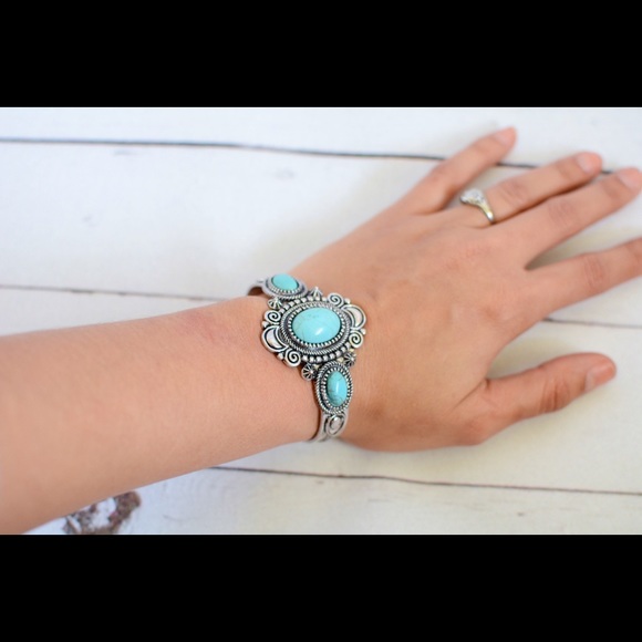 Jewelry - 🌵Filigree Western Turquoise Cuff🌵 Jewelry - 🌵Filigree Western Turquoise Cuff🌵