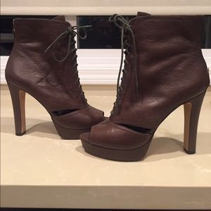 Vince Camuto heel